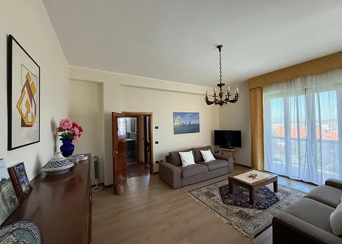 Casa Cervi With Pool & Garden Near Appartement