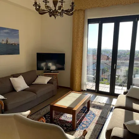 Casa Cervi Apartment