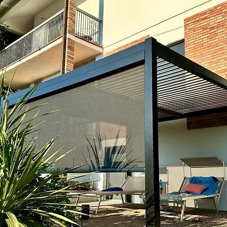 Apartman Casa Cervi With Pool & Garden Near