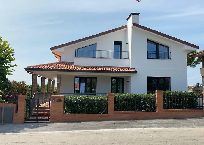 Casa Cervi With Pool & Garden Near Apartman Gabicce Mare